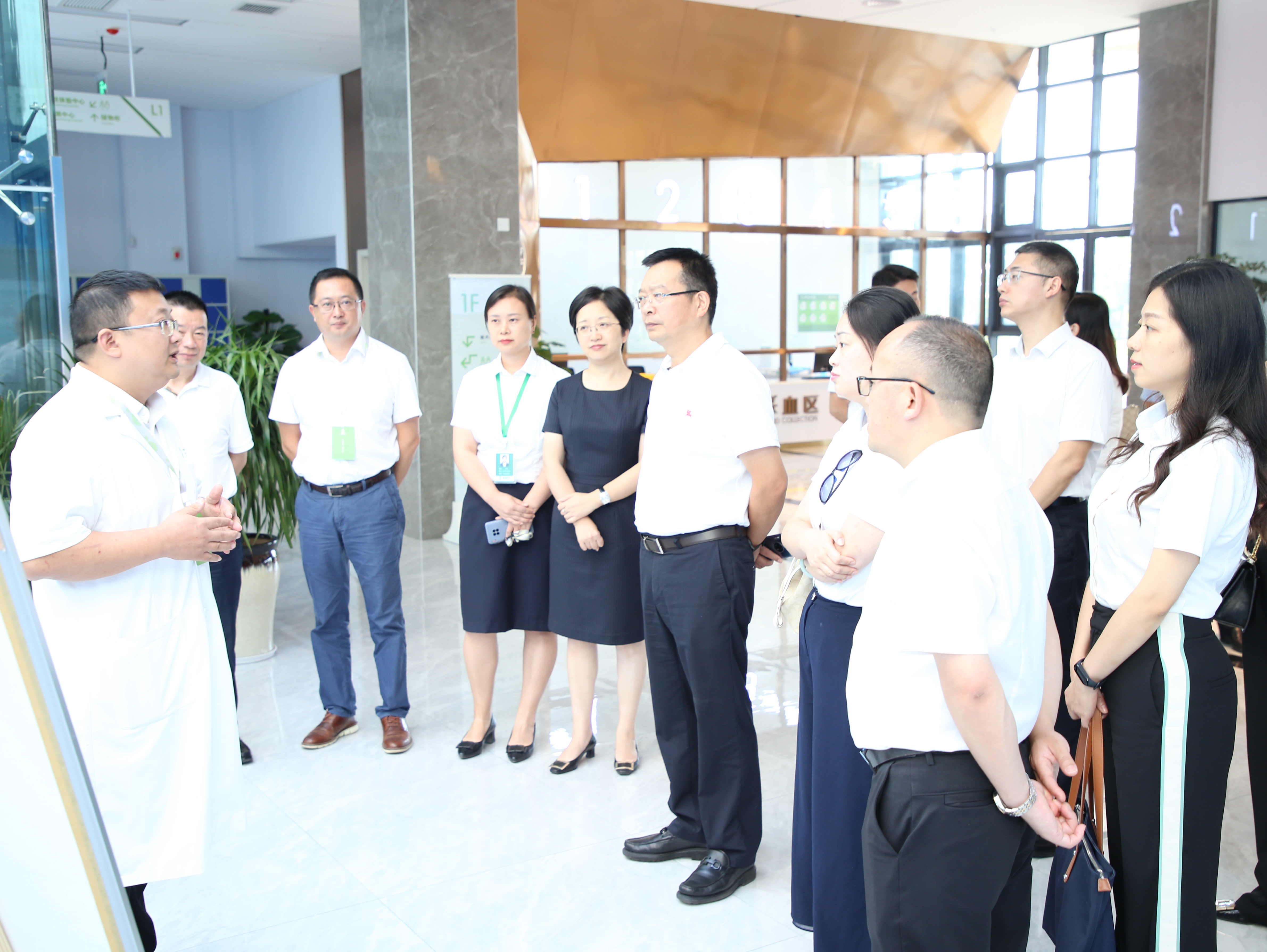 工投集團考察調研西南醫投集團產業項目